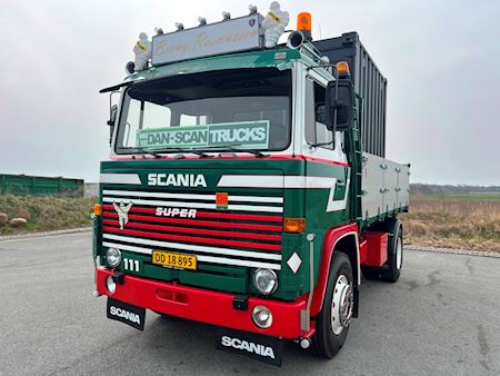 Scania Vabis 111 4x2 Tip