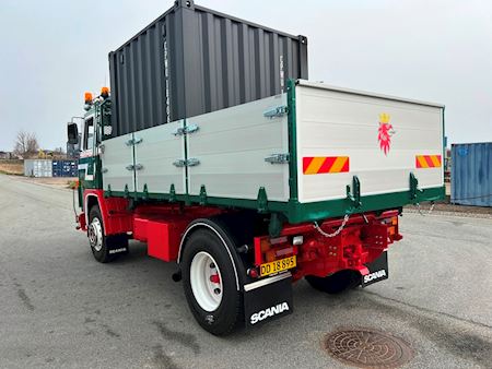 Scania Vabis 111 4x2 Tip