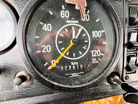Scania Vabis 111 4x2 Tip