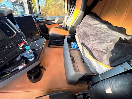 Scania R530 6x2 2950mm Plysset Trækker
