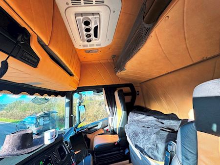 Scania R530 6x2 2950mm Plysset Trækker