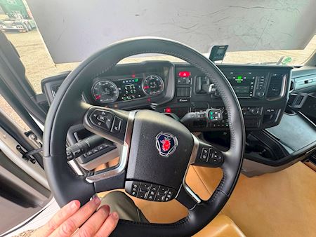 Scania R530 6x2 2950mm Plysset Trækker