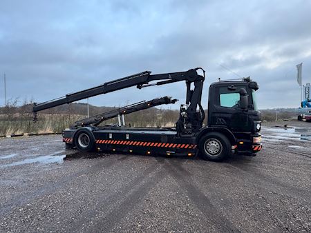 Scania P94 4x2 260 inkl. kran Hejs/kran