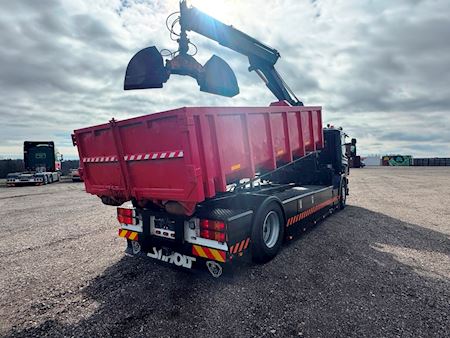 Scania P94 4x2 260 inkl. kran Hejs/kran