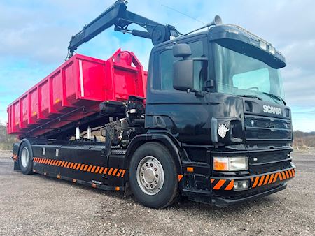 Scania P94 4x2 260 inkl. kran Hejs/kran