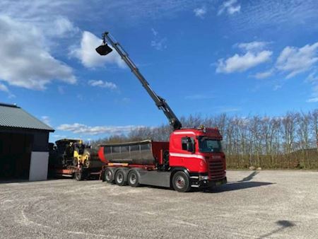 Scania G450 8x4*4 HMF 2320 Hejs/kran
