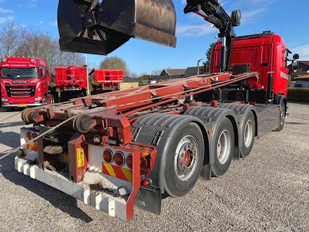 Scania G450 8x4*4 HMF 2320 Hejs/kran