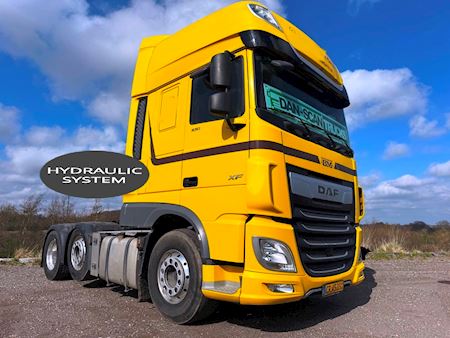 DAF XF 530 6x2/4 Twensteer Hydr. Trækker