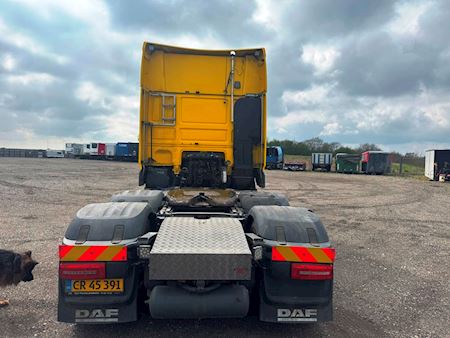 DAF XF 530 6x2/4 Twensteer Hydr. Trækker
