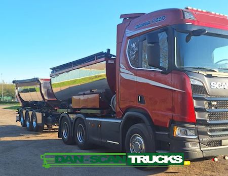 Scania R650 6x4 inkl. tippelad og kærre 2022 Trækker
