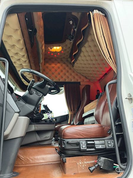 Scania R650 6x2 2950mm Hydr. plysset Trækker
