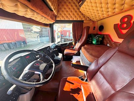 Scania R650 6x2 2950mm Hydr. plysset Trækker