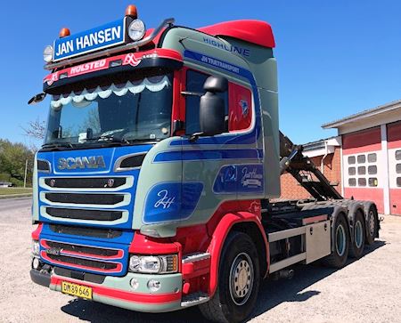 Scania R580 8x4*4 3900mm Kroghejs