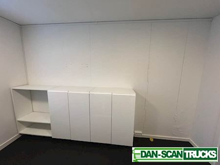 Diverse 3,40x10m Lukket kasse