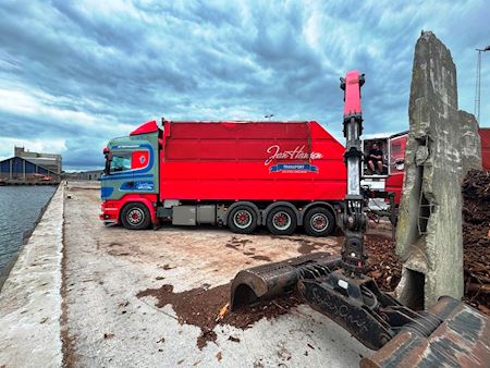 Scania R580  aft.  kran inkl PHV Tip/kran