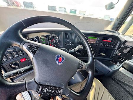Scania G450 4x2 Mega Trækker