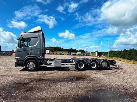 Scania R650 8x4 PTO Chassis