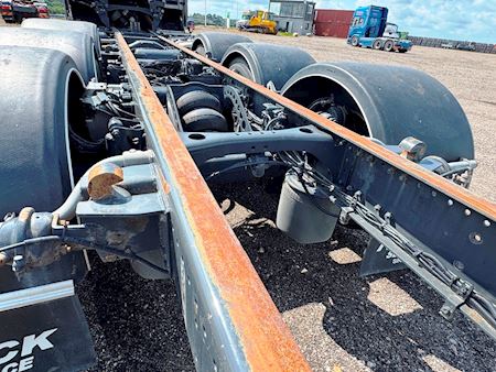 Scania R650 8x4 PTO Chassis