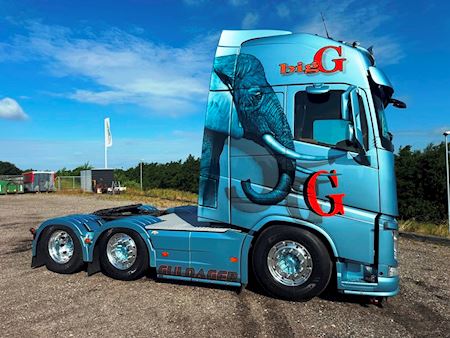 Volvo Big G Custom Truck Trækker
