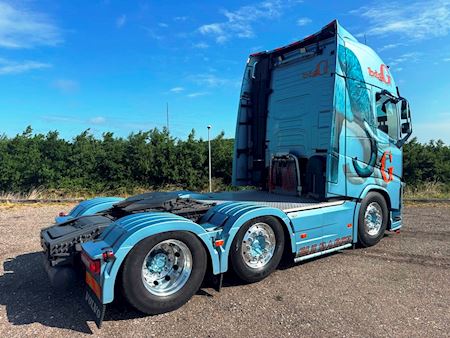Volvo Big G Custom Truck Trækker