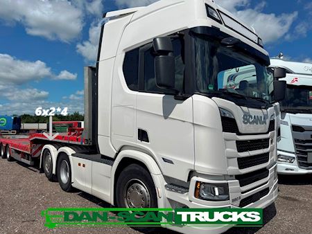 Scania R560 6x2*4 2950mm Trækker
