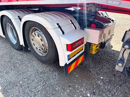 Scania R560 6x2*4 2950mm Trækker