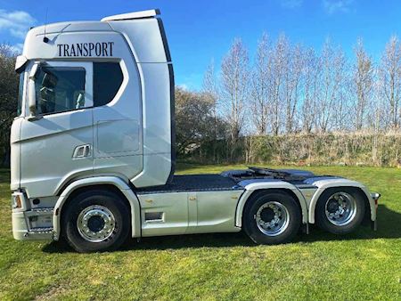 Scania S500 ADR / Hydr. 2950mm plysset Trækker