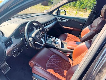 Audi SQ7 V8 TDI 7 personer pano Personbiler