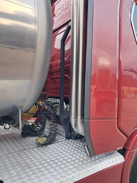 Scania R590 6x2*4 2950mm Hydr. Trækker