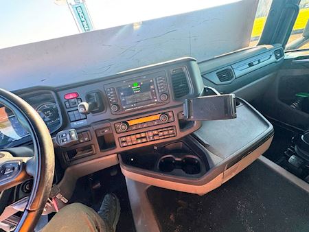 Scania R560 6x2*4 2950mm Trækker