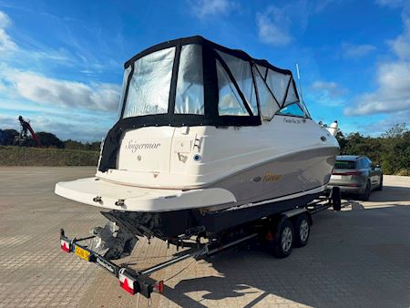 Rinker Festna vee 250 Både & skibe
