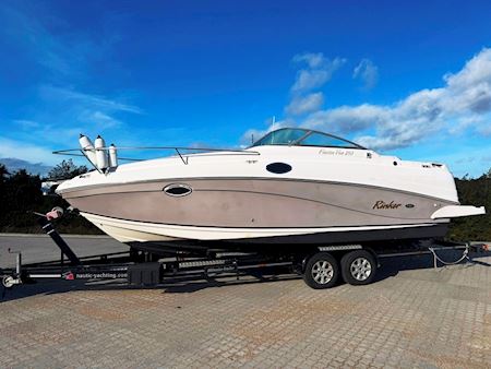 Rinker Festna vee 250 Både & skibe