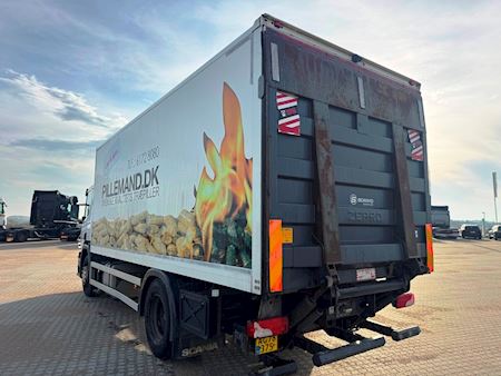 Scania P230 med lift Fast kasse