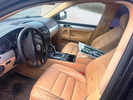 VW Touareg 2,5 TDI Personbiler