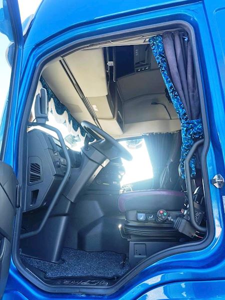 Volvo FM500 8x4*4 Hiab 302 kran Hejs/kran