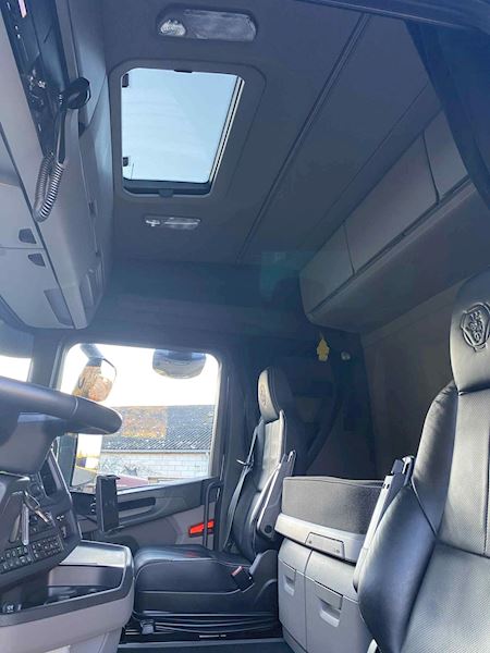 Scania 560R Super 6x2*4 Hydr. Trækker