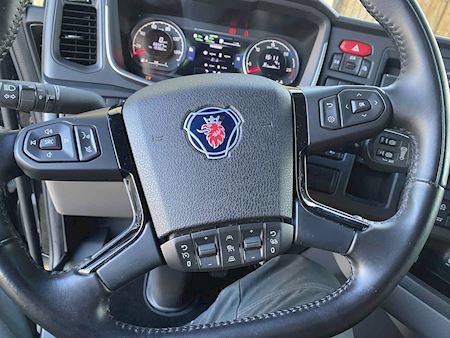 Scania 560R Super 6x2*4 Hydr. Trækker