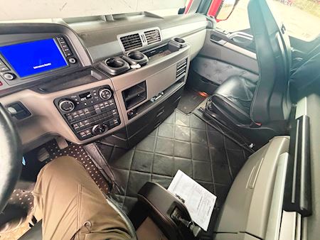 MAN TGX 26.510 Trækker