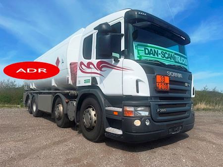 Scania P380 8x2*6 ADR/FL 24200L Tankopbygning