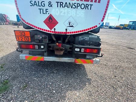 Scania P380 8x2*6 ADR/FL 24200L Tankopbygning