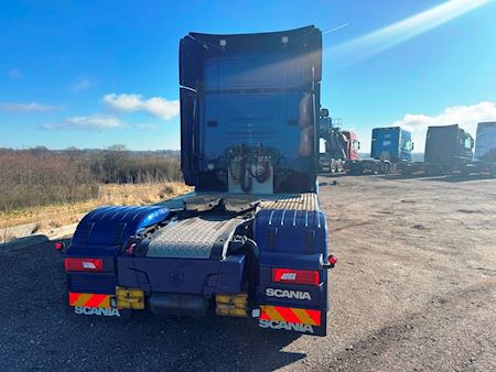 Scania R410 4x2 1000L Tank Trækker