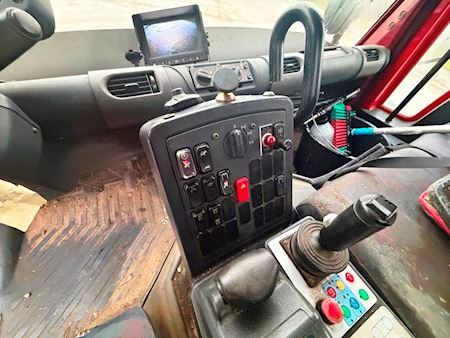 Magirus U400 4x4 16 tons kran 231hp Kran