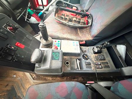 Magirus U400 4x4 16 tons kran 231hp Kran