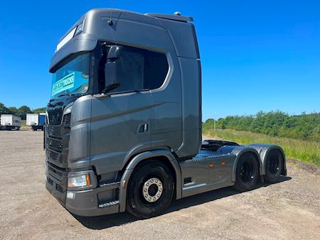 Scania S520 6x2 2950mm Trækker