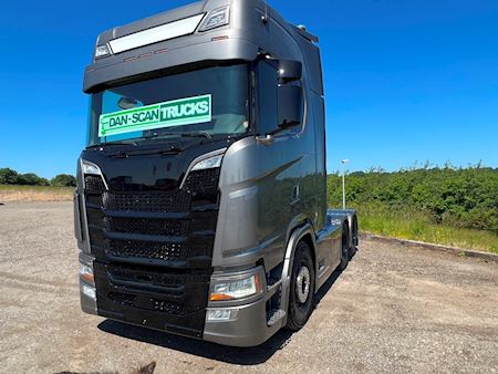 Scania S520 6x2 2950mm Trækker