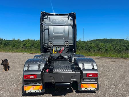 Scania S520 6x2 2950mm Trækker