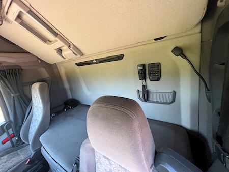 Scania S520 6x2 2950mm Trækker