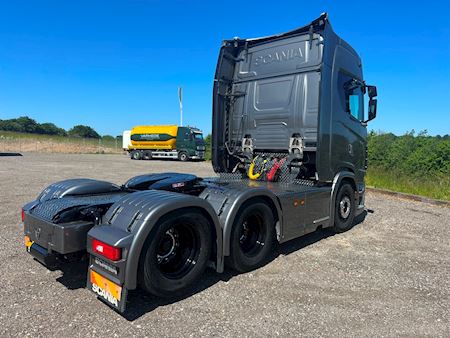 Scania S520 6x2 2950mm Trækker