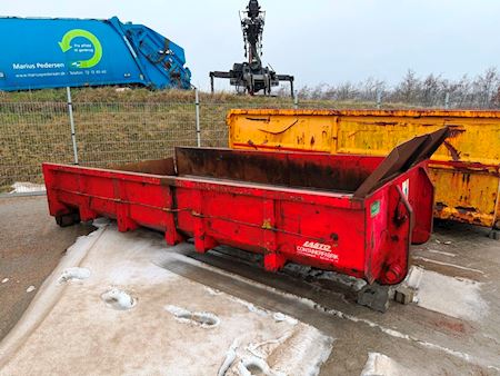 7500 kr pr. stk Åben