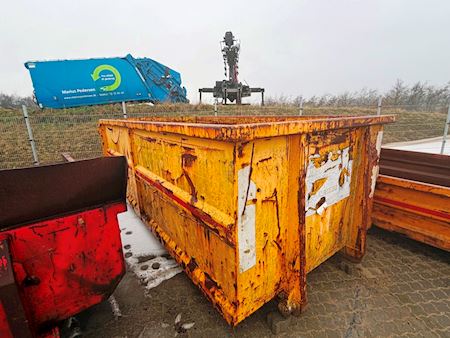 7500 kr pr. stk Åben